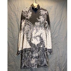 unusual sweater dress printed rayon M EUC